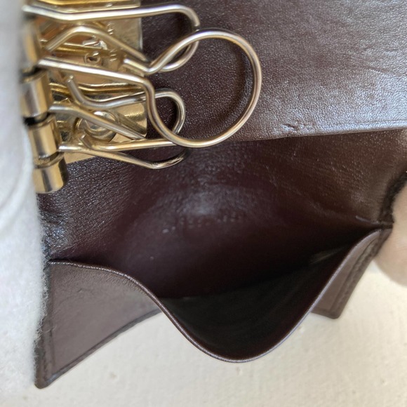 🤎🧨GUCCI Key Ring Case Brown Embossed Leather Micro Guccissima Gold Heart - Picture 6 of 11